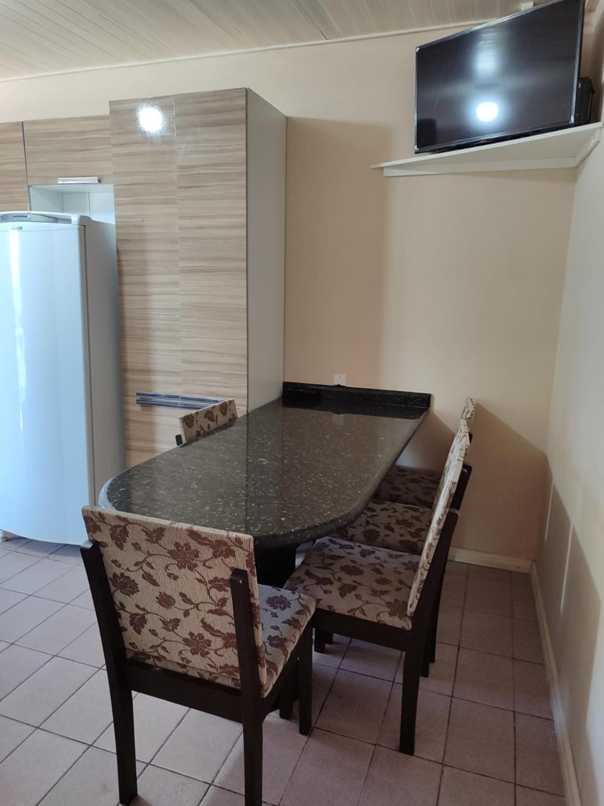Apartamento De 2 Dormitorios Florianópolis Extérieur photo